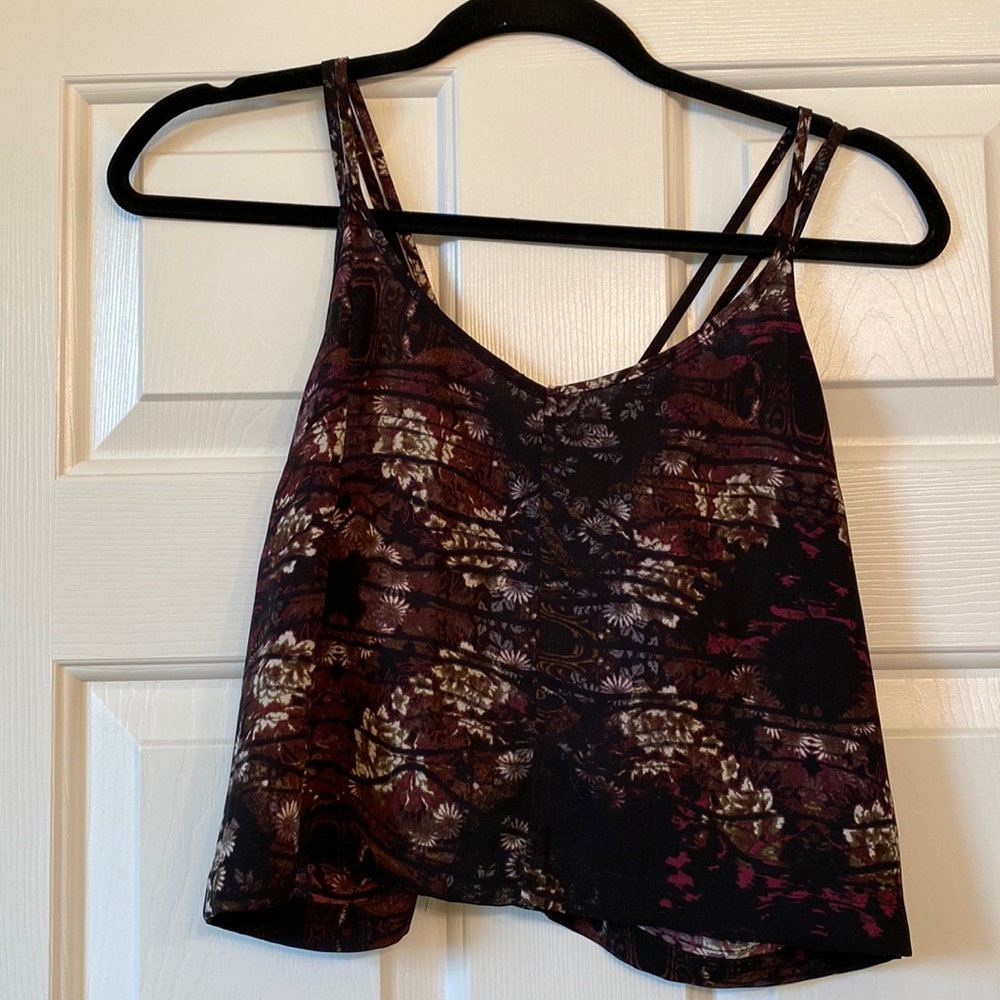 Silence + noise Top from Urban Outfitters
with Zipper back, Size M